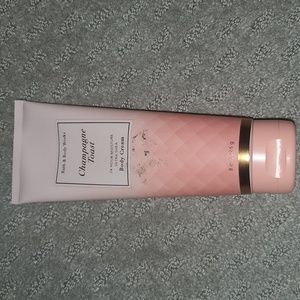 Bath and body works lotion!